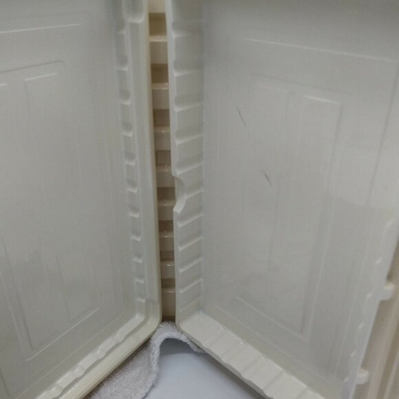 Snow White & the Seven Dwarfs VHS 1994 Clamshell Walt Disney Masterpiece - Picture 7 of 9